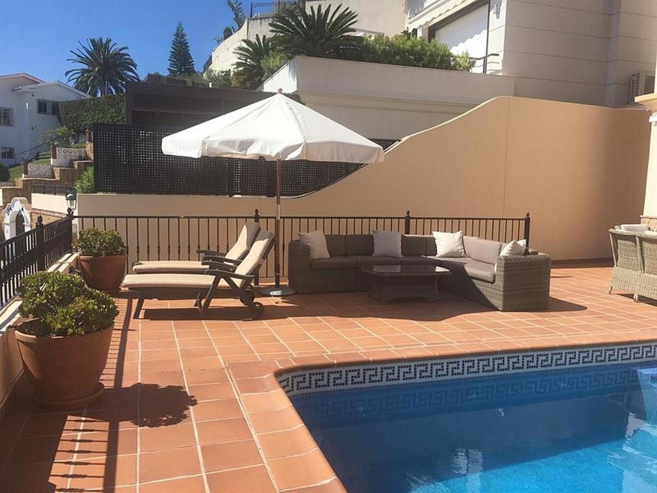 Balcon De Punta Lara 5 Menyber Villa Nerja Eksteriør bilde